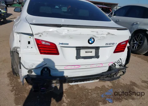 2015 BMW 528I xDrive из США, поврежденный, VIN WBA5A7C51FD628280